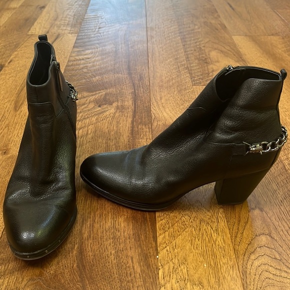Circus Sam Edelman Woman’s Heeled Booties Size 8M - Picture 1 of 8